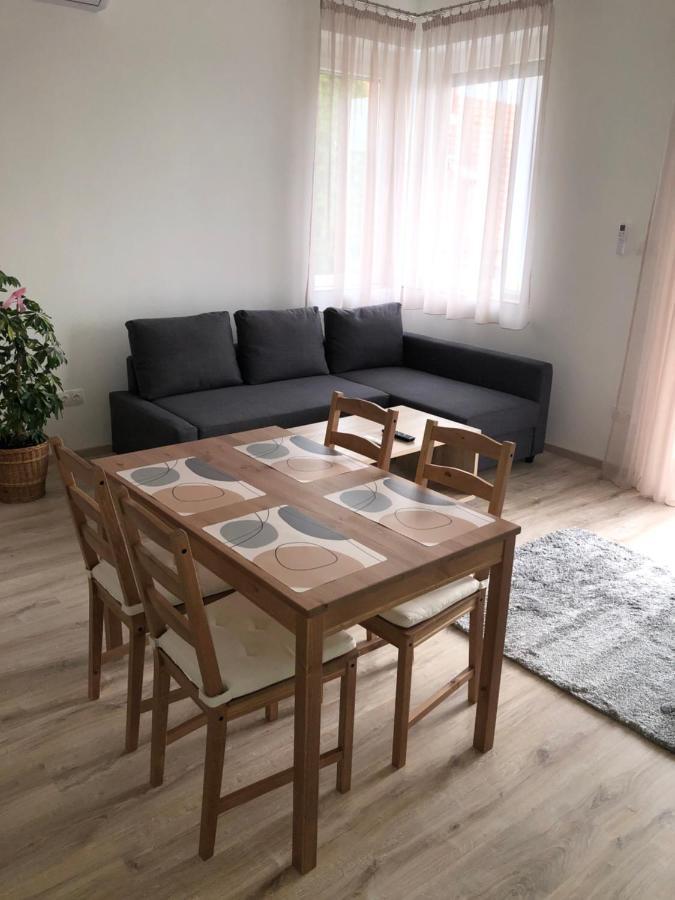 Pupos Apartman Сиглигет Екстериор снимка